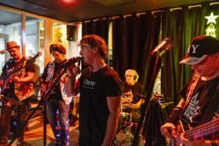 Jose-Old-Glasses-Comercio-2025-209-scaled